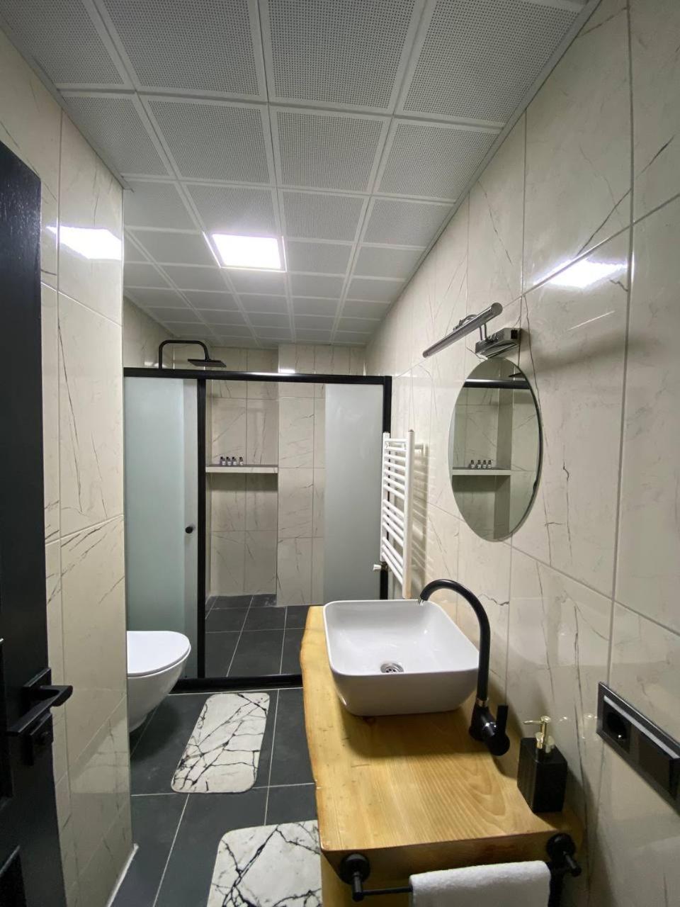 Chebisuit Apartment Camlihemsin